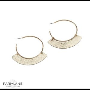 Park Lane Dallas Earrings NWOT